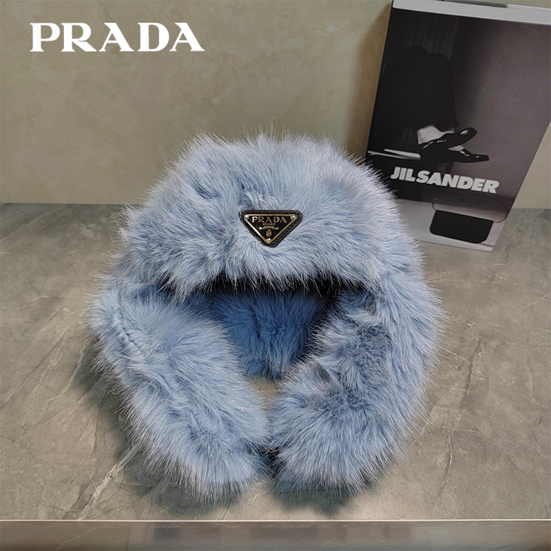 Prada綿毛の帽子18 SS97821