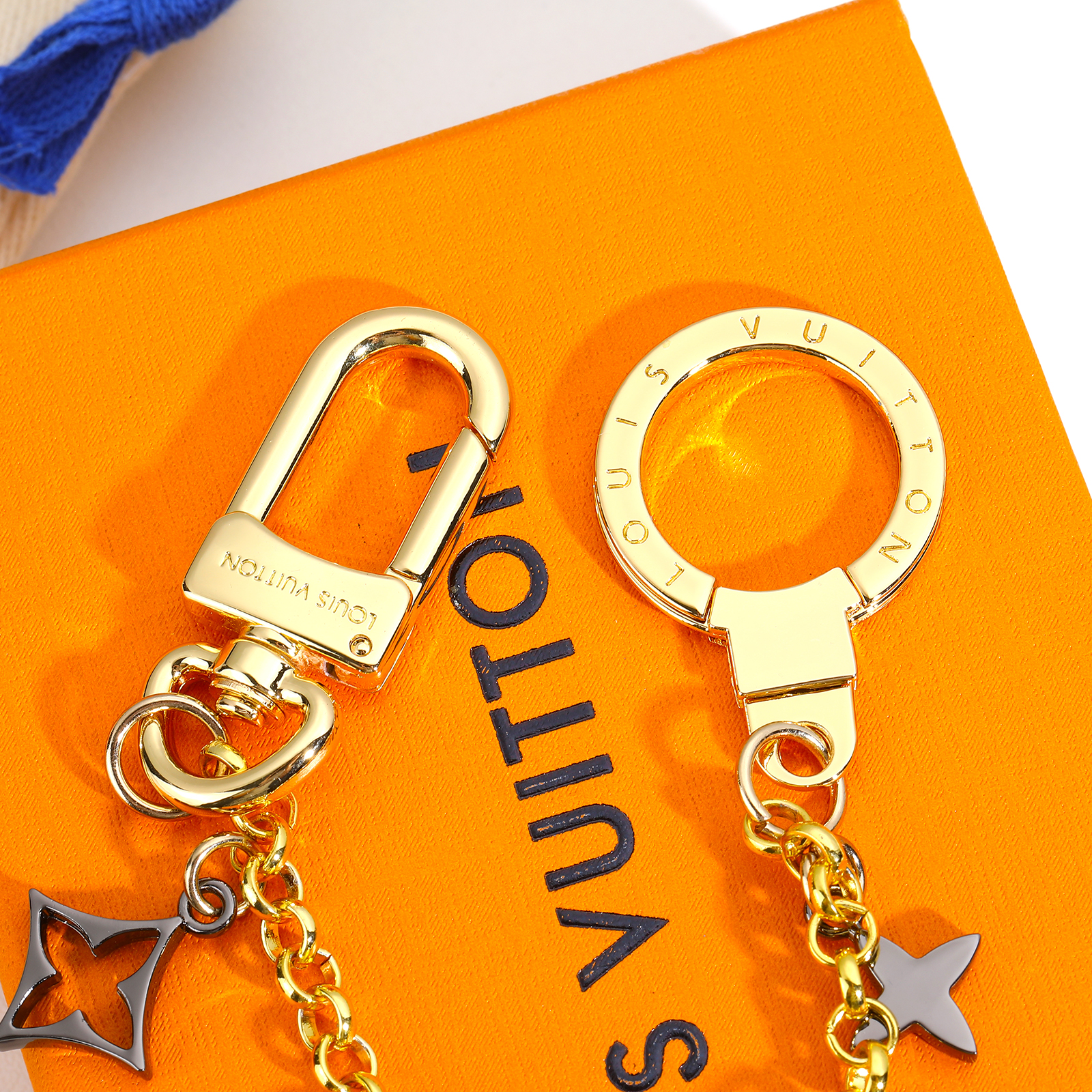 LV Louis Vuitton バッグペンダント キーホルダー 20 zm