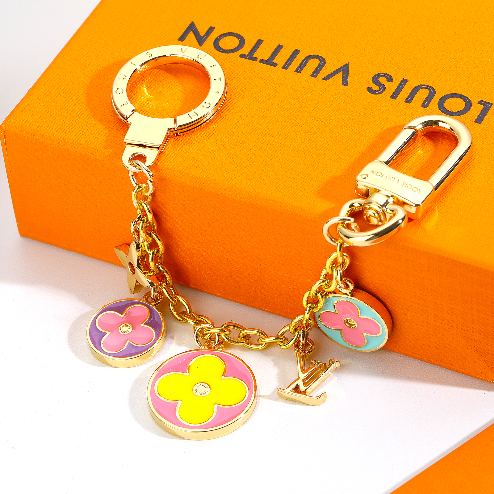 LV Louis Vuitton バッグペンダント キーホルダー17 zm
