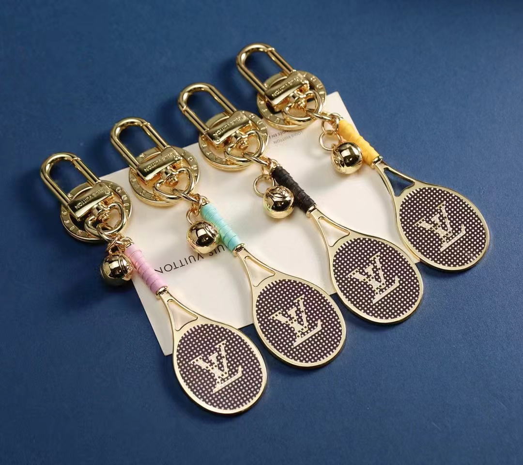 LV Louis Vuitton バッグペンダント キーホルダー 56 zm
