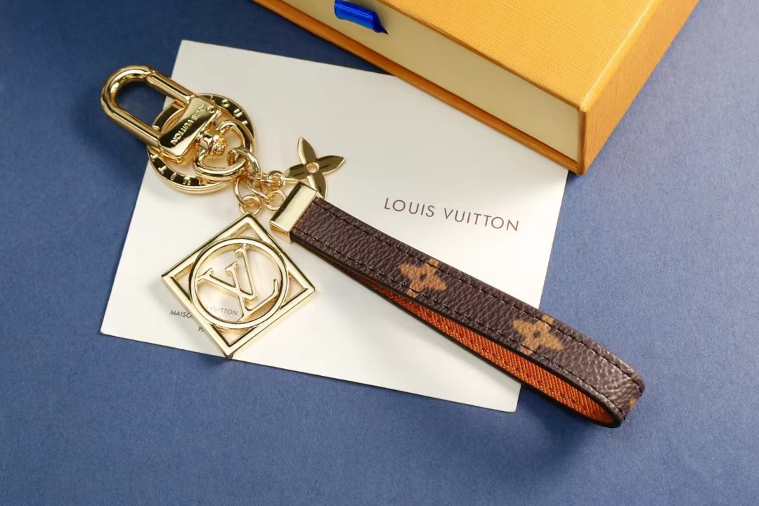 LV Louis Vuitton バッグペンダント キーホルダー 74 zm
