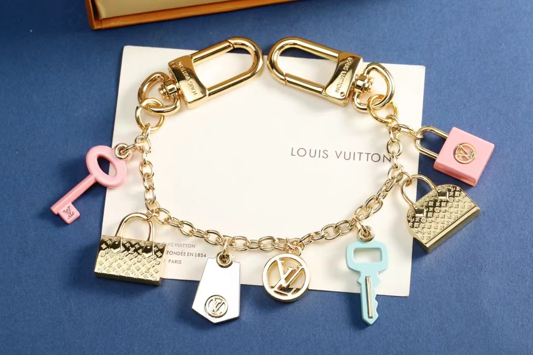 LV Louis Vuitton バッグペンダント キーホルダー 75 zm