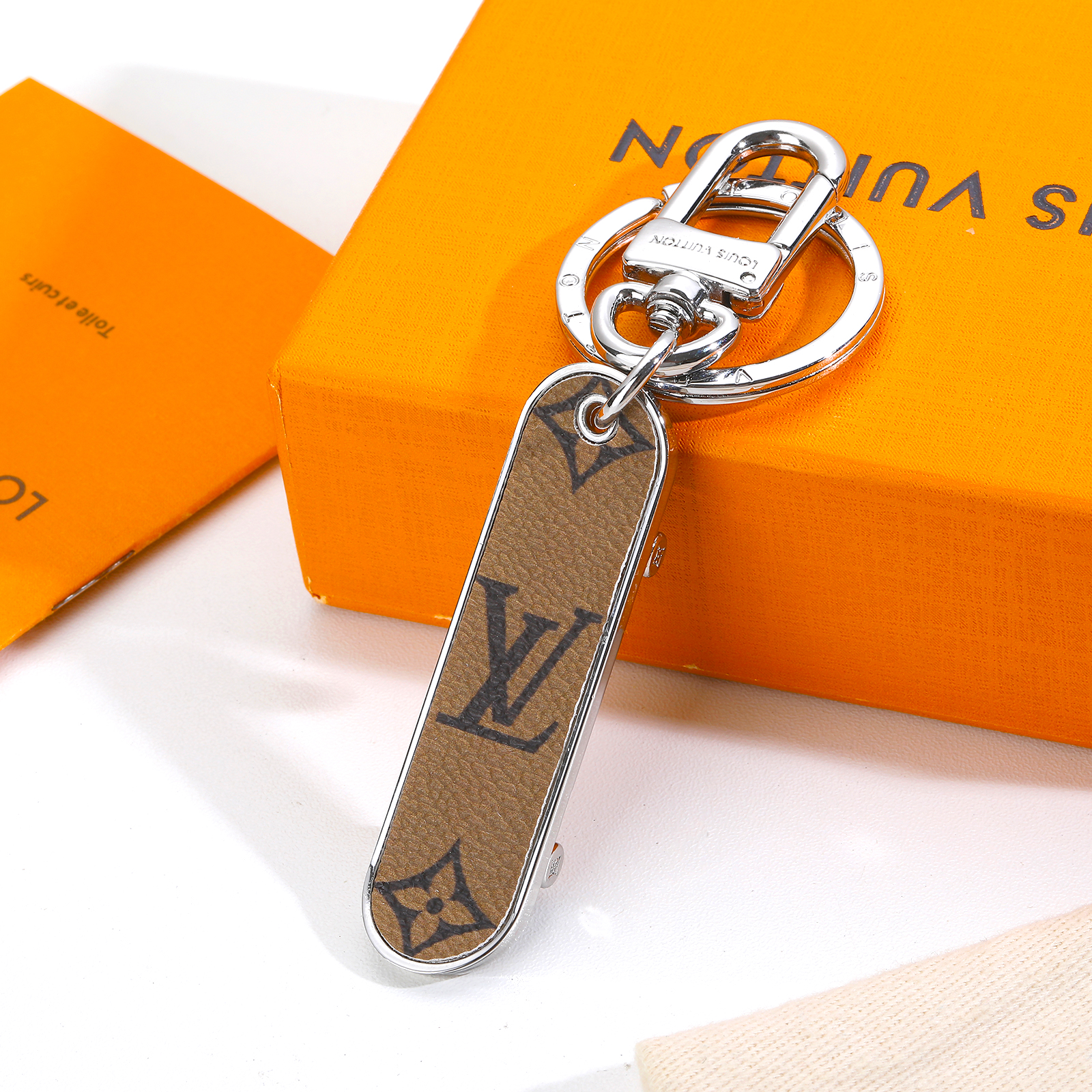 LV Louis Vuitton バッグペンダント キーホルダー09 zm