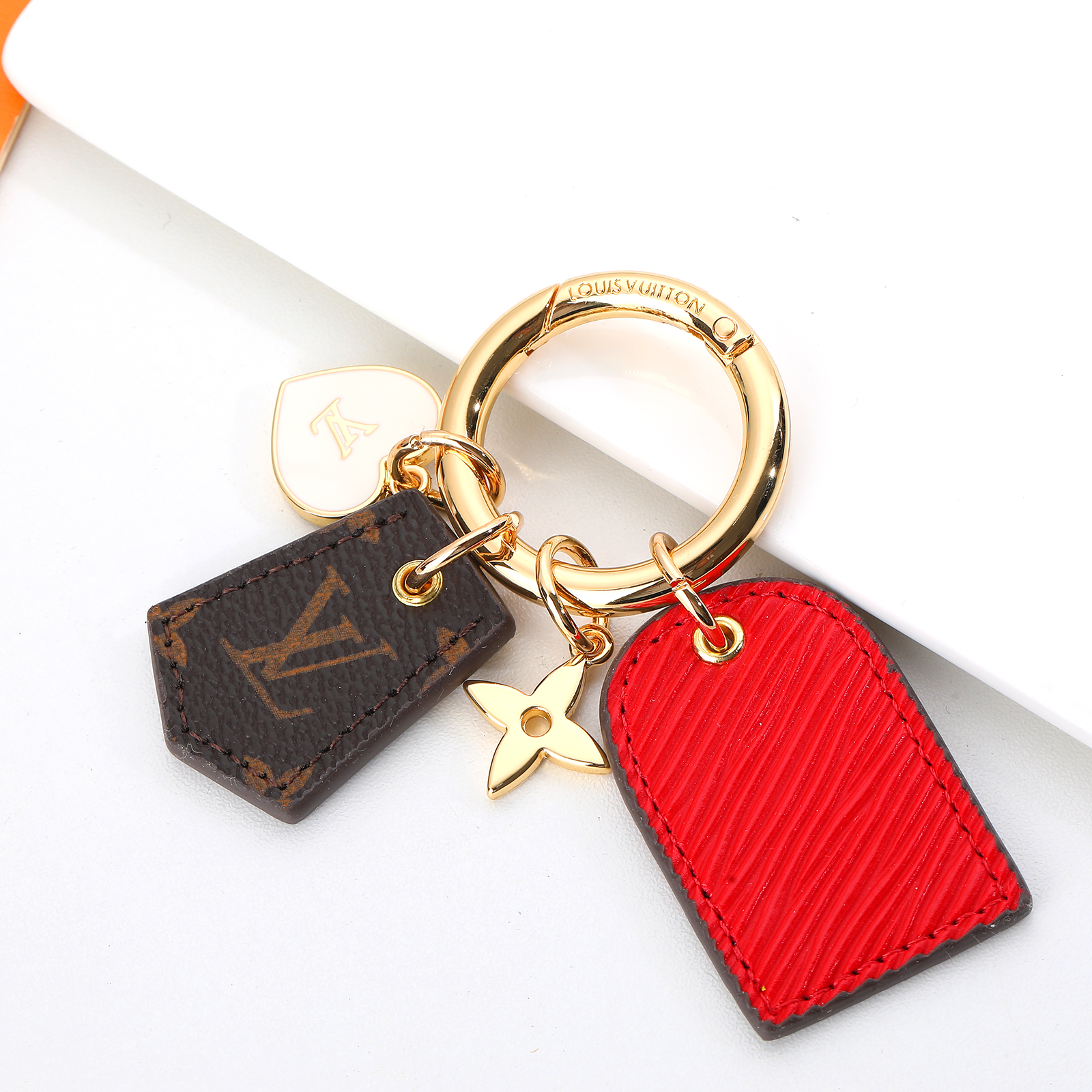 LV Louis Vuitton バッグペンダント キーホルダー13 zm
