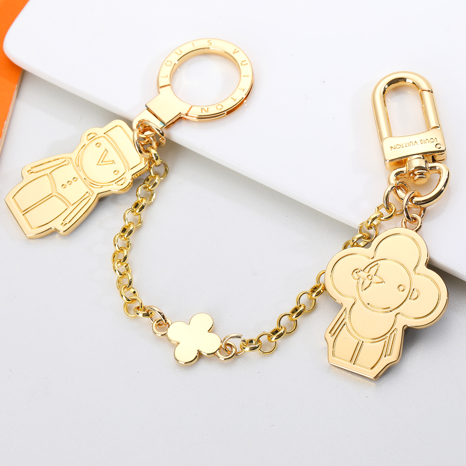 LV Louis Vuitton バッグペンダント キーホルダー 11 zm