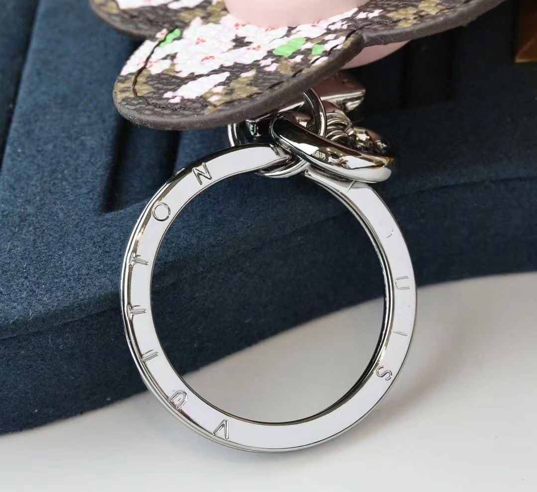 LV Louis Vuitton バッグペンダント キーホルダー 28 zm