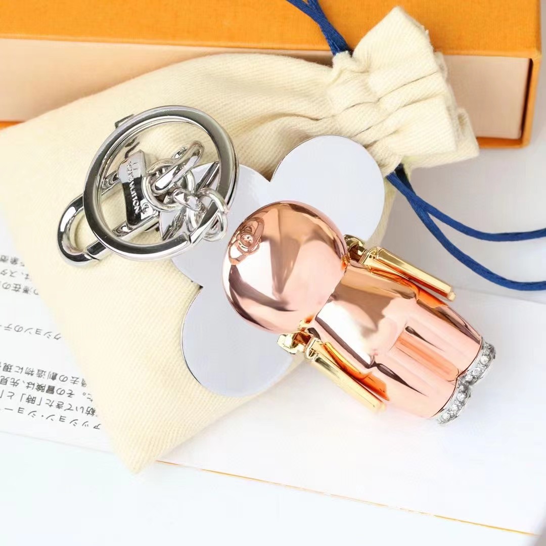LV Louis Vuitton バッグペンダント キーホルダー 27 zm