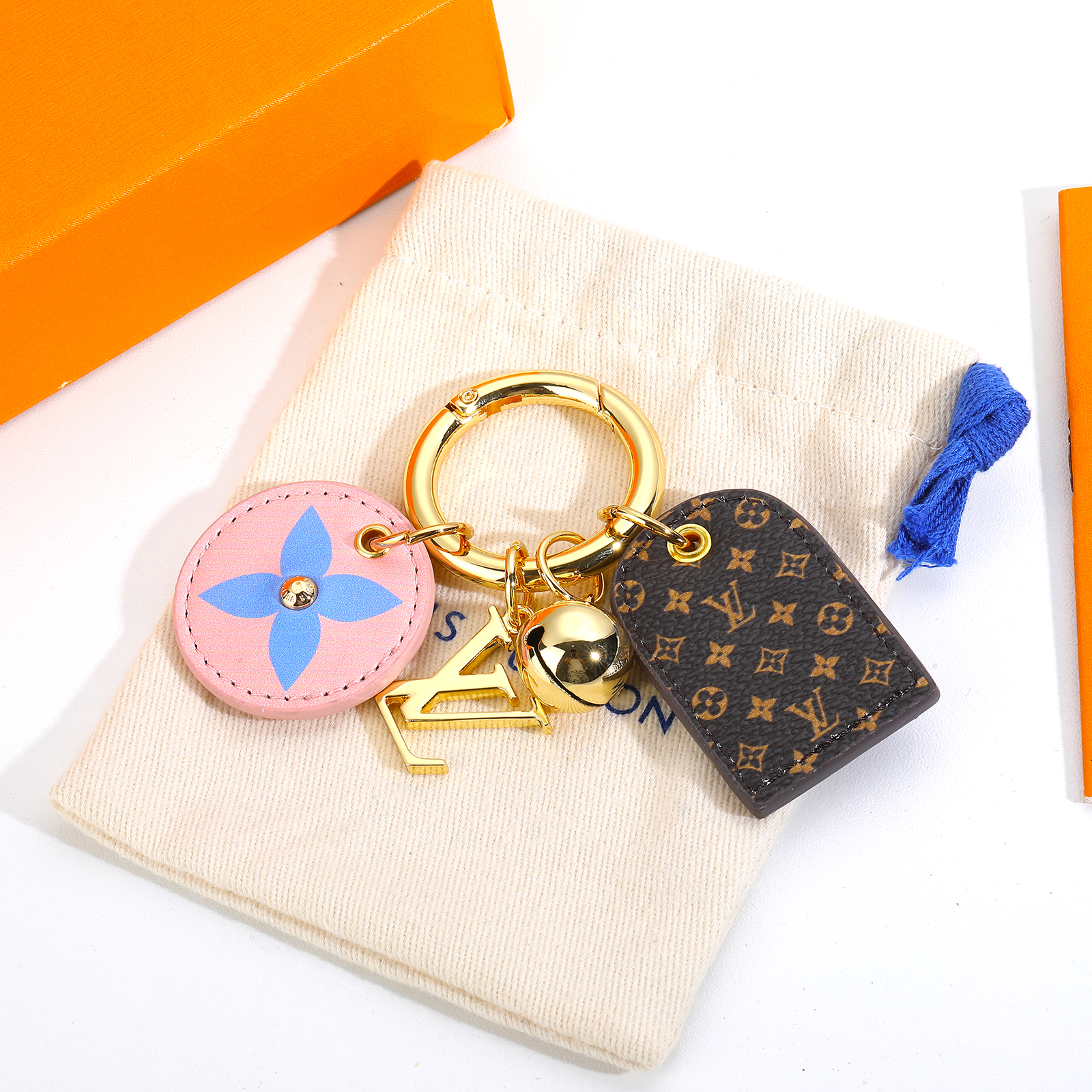 LV Louis Vuitton バッグペンダント キーホルダー 19 zm