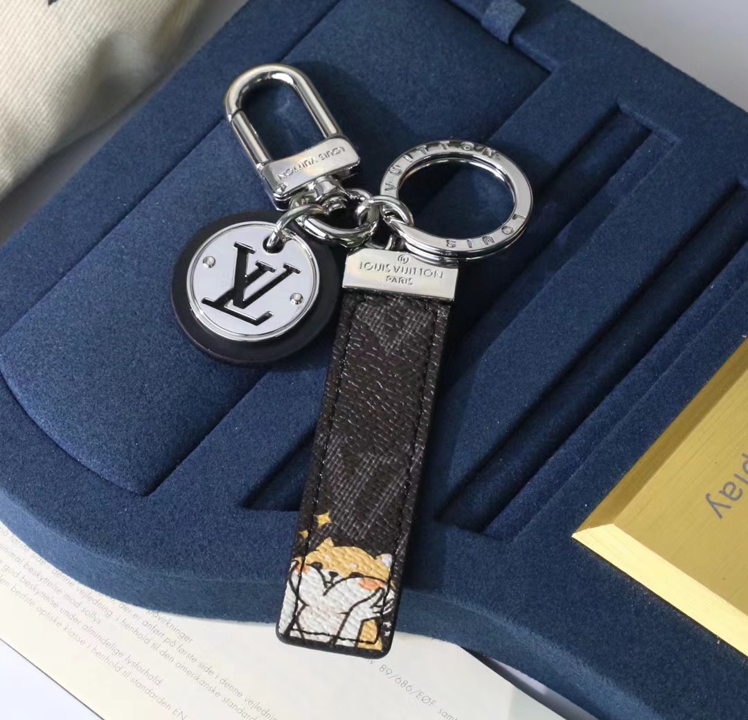 LV Louis Vuitton バッグペンダント キーホルダー 67 zm
