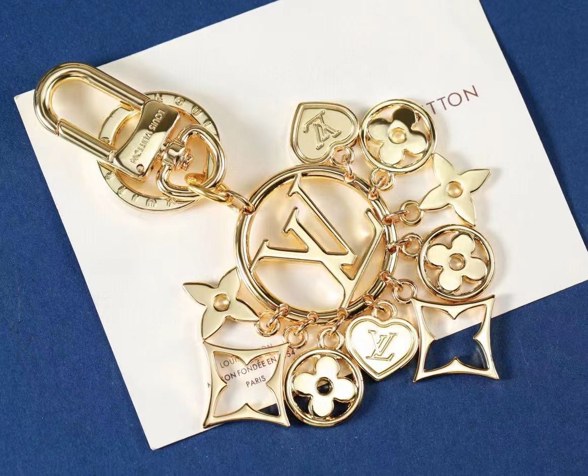 LV Louis Vuitton バッグペンダント キーホルダー 47 zm