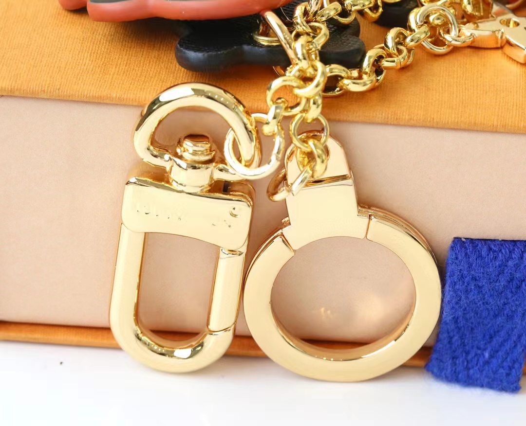 LV Louis Vuitton バッグペンダント キーホルダー 71 zm