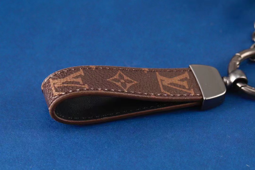LV Louis Vuitton バッグペンダント キーホルダー 37 zm