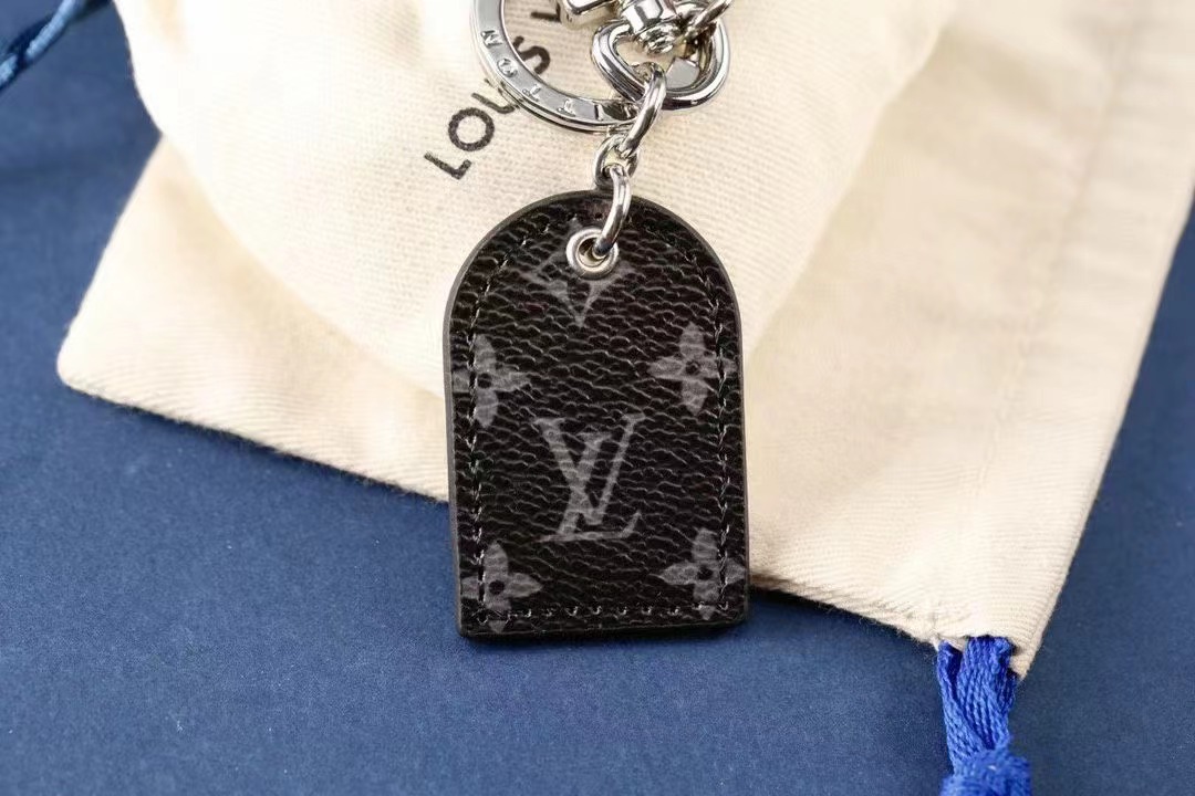 LV Louis Vuitton バッグペンダント キーホルダー 36 zm