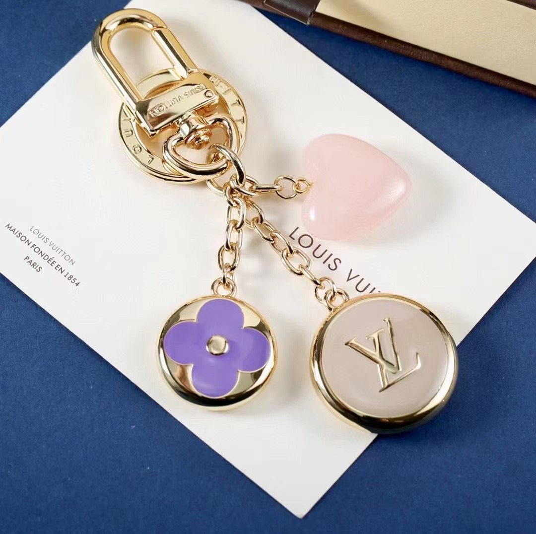 LV Louis Vuitton バッグペンダント キーホルダー 43 zm