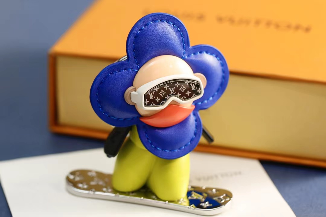 LV Louis Vuitton バッグペンダント キーホルダー 72 zm