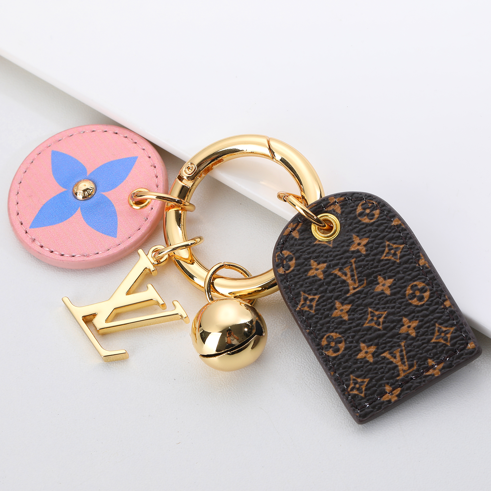 LV Louis Vuitton バッグペンダント キーホルダー 19 zm