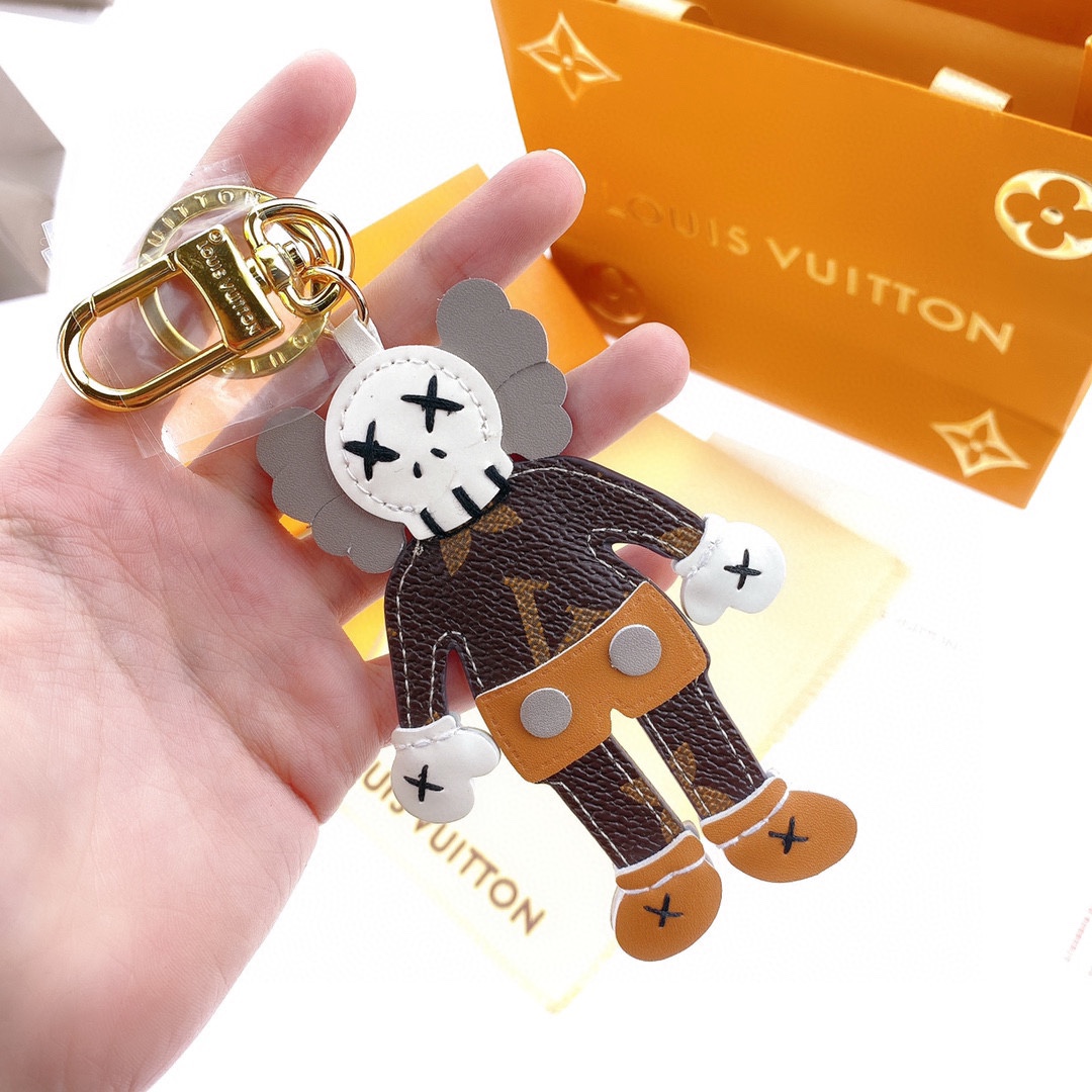 LOUIS VUITTON（ルイヴィトン）KAWS キーホルダー