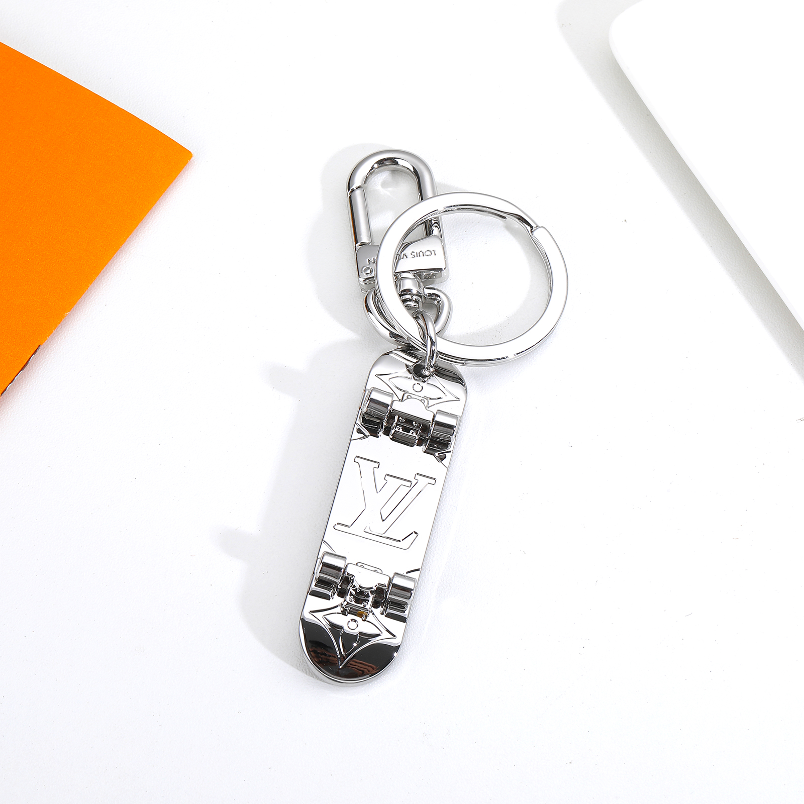 LV Louis Vuitton バッグペンダント キーホルダー09 zm