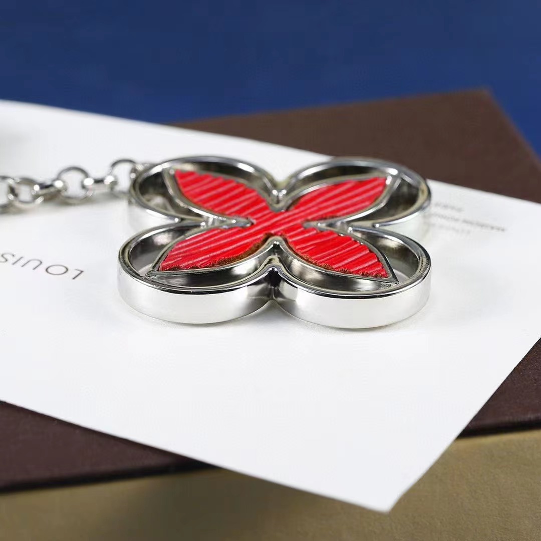 LV Louis Vuitton バッグペンダント キーホルダー 40 zm