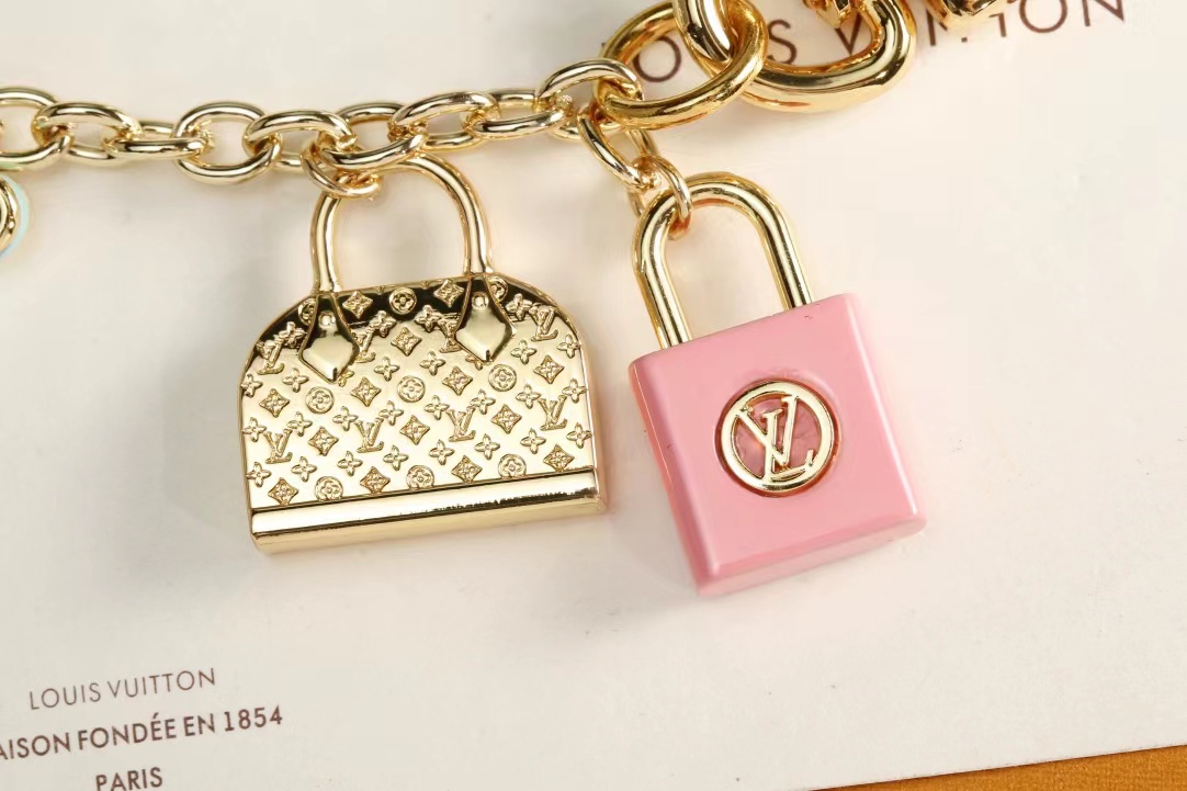 LV Louis Vuitton バッグペンダント キーホルダー 75 zm
