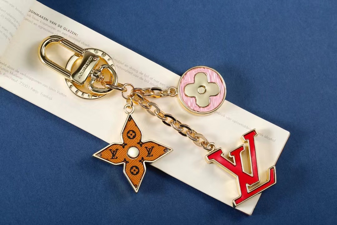 LV Louis Vuitton バッグペンダント キーホルダー 51 zm