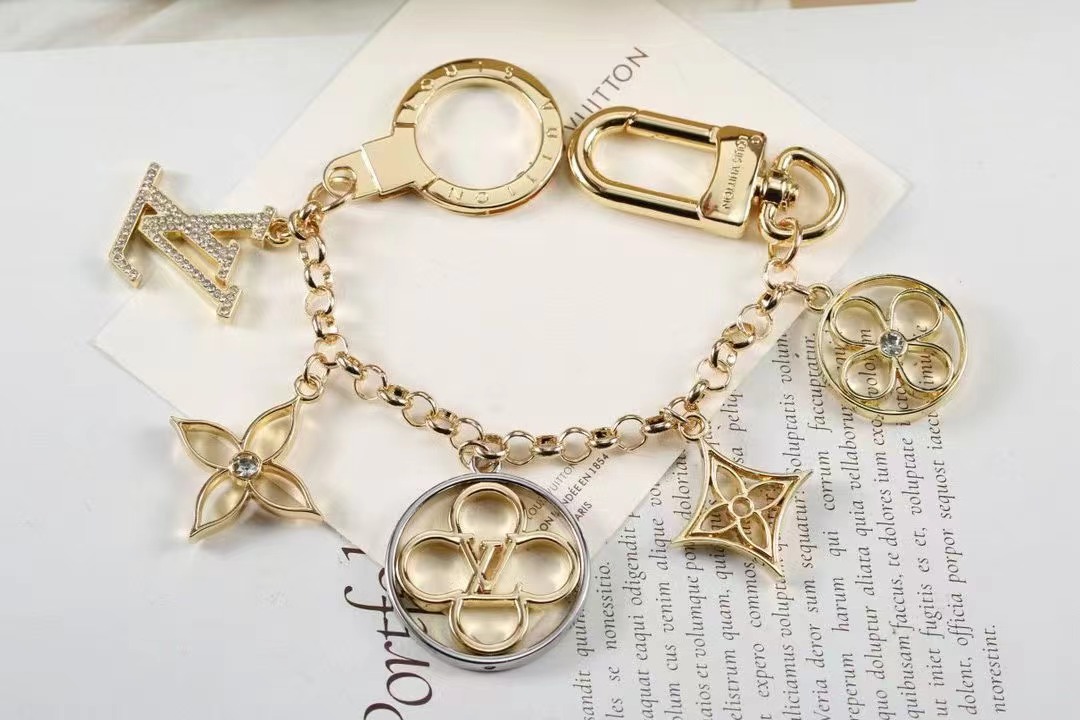 LV Louis Vuitton バッグペンダント キーホルダー 47 zm