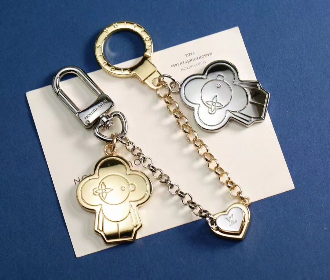 LV Louis Vuitton バッグペンダント キーホルダー 57 zm