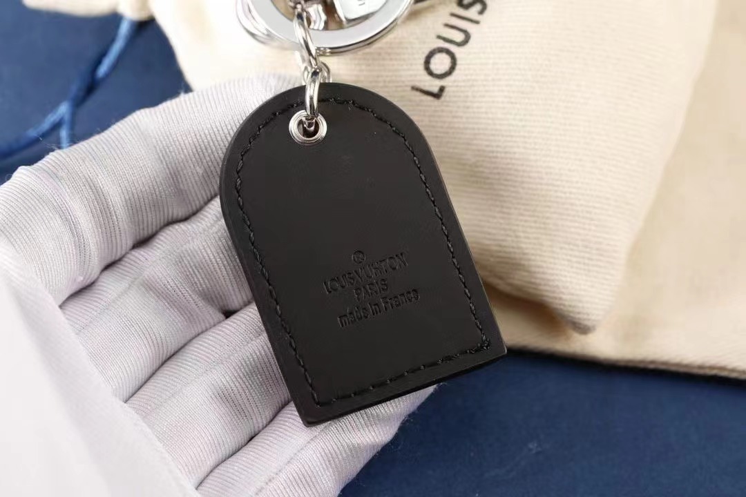 LV Louis Vuitton バッグペンダント キーホルダー 36 zm