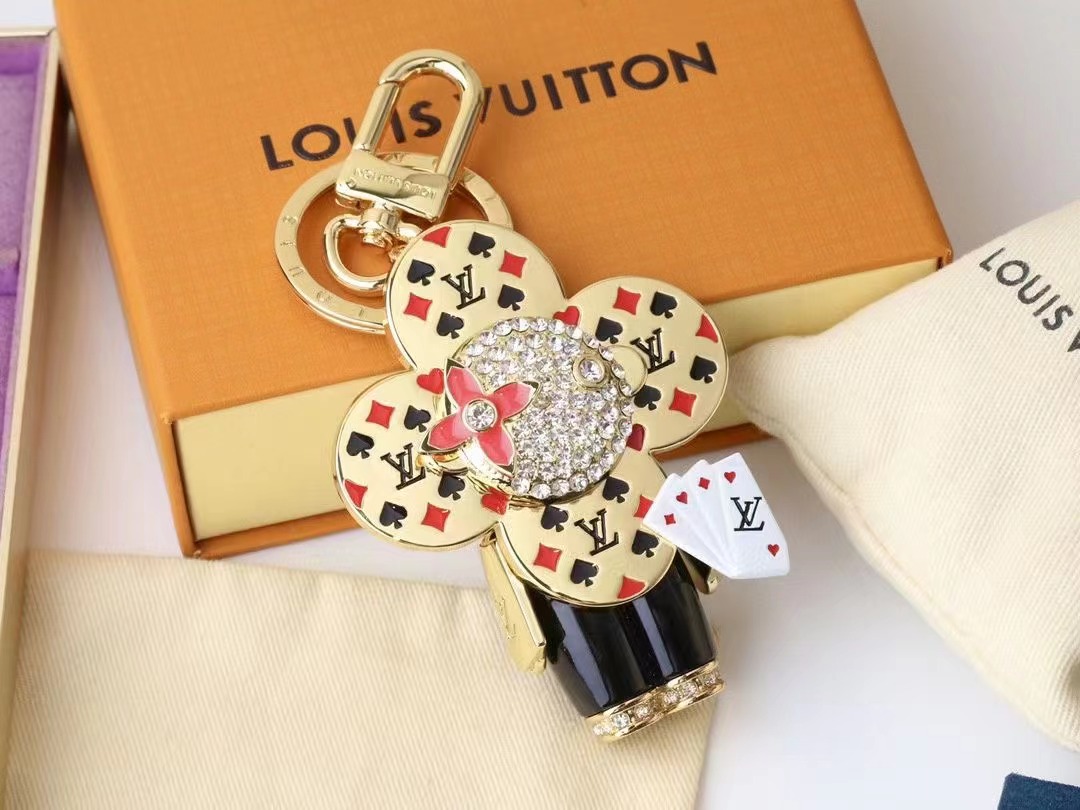 LV Louis Vuitton バッグペンダント キーホルダー 24 zm