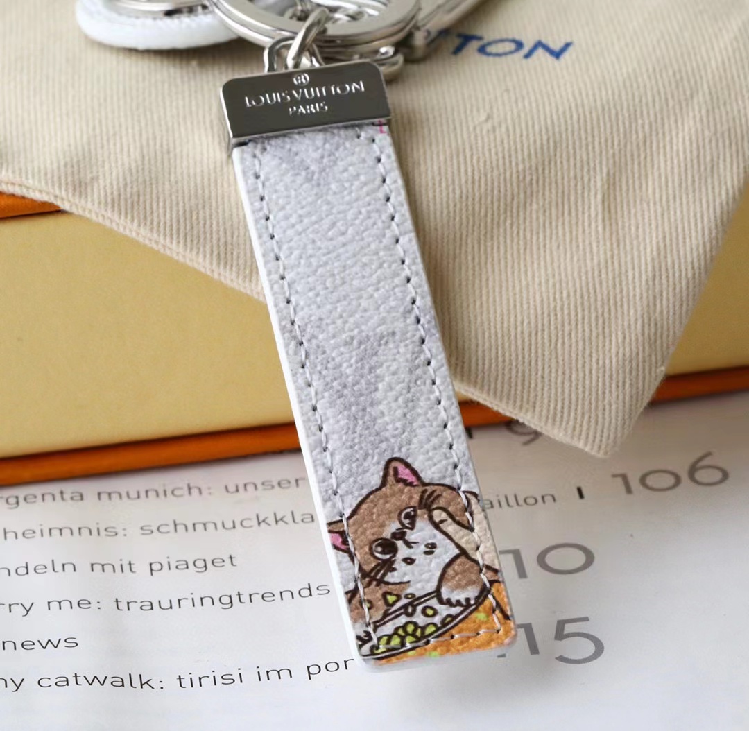 LV Louis Vuitton バッグペンダント キーホルダー 67 zm