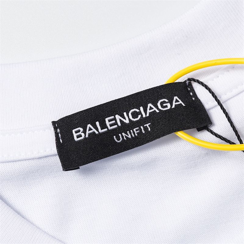 【BALENCIAGA 公式旗艦店】 バレンシアガ Tシャツ ご好評に付き再入荷！