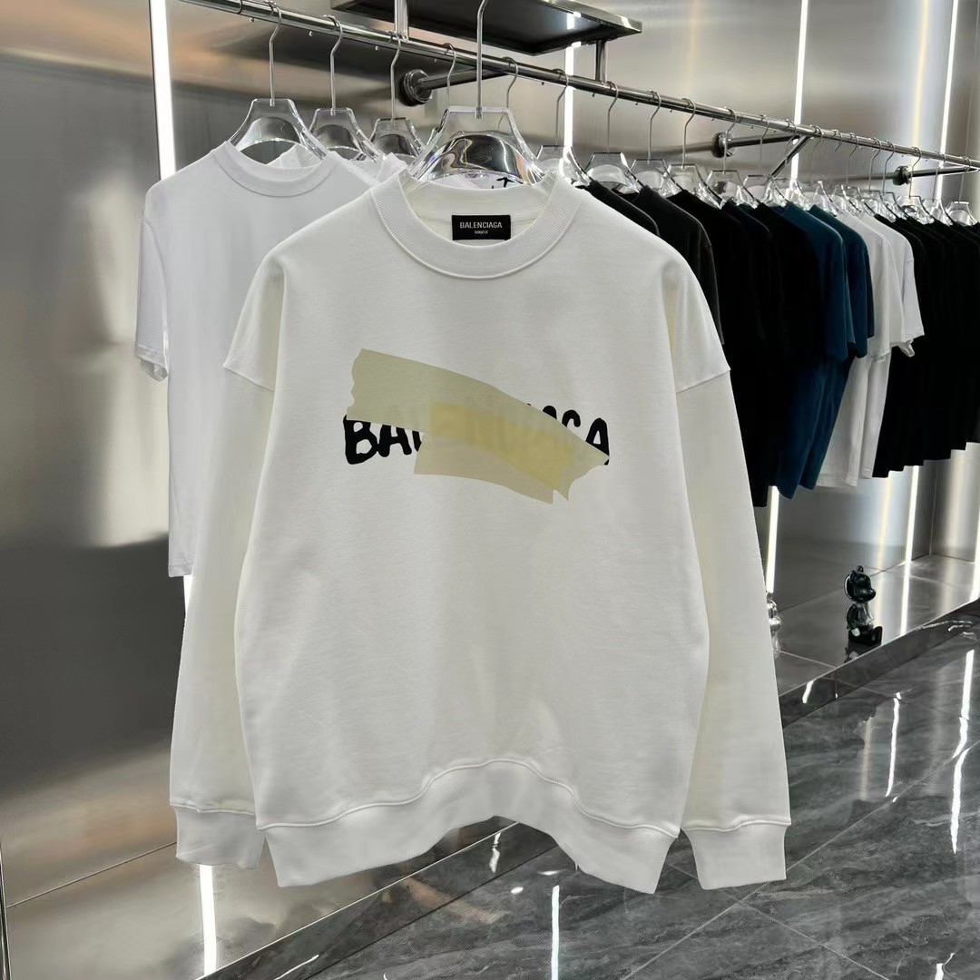 【BALENCIAGA】バレンシアガ 男女兼用、ご好評に付き再入荷！