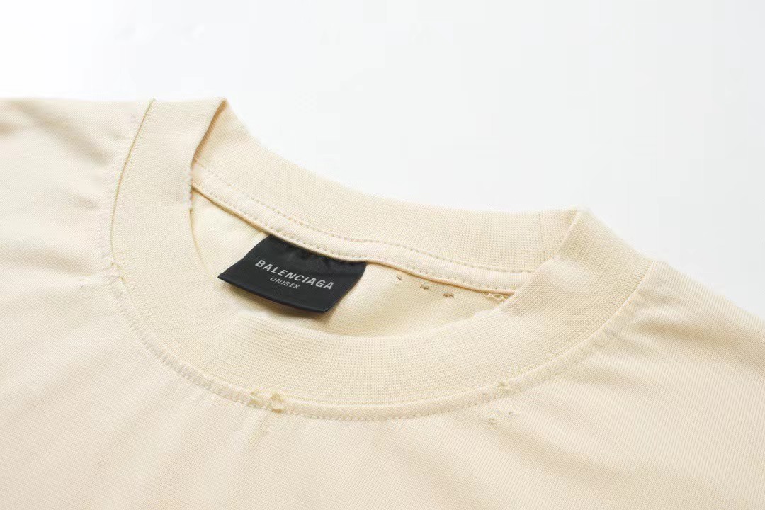 【BALENCIAGA 公式旗艦店】 バレンシアガ Tシャツ ご好評に付き再入荷！