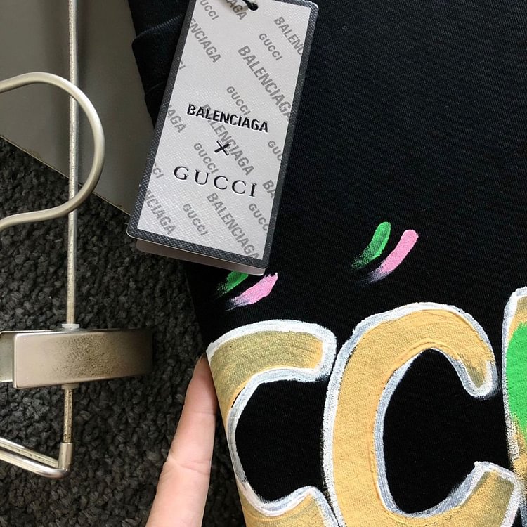 【Gucci  BALENCIAGA 】（グッチ バレンシアガ ）半袖 男女兼用