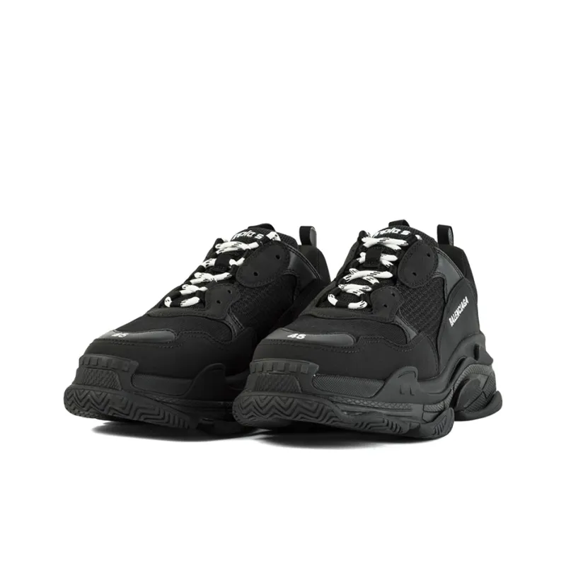 Balenciaga Triple S　人気靴