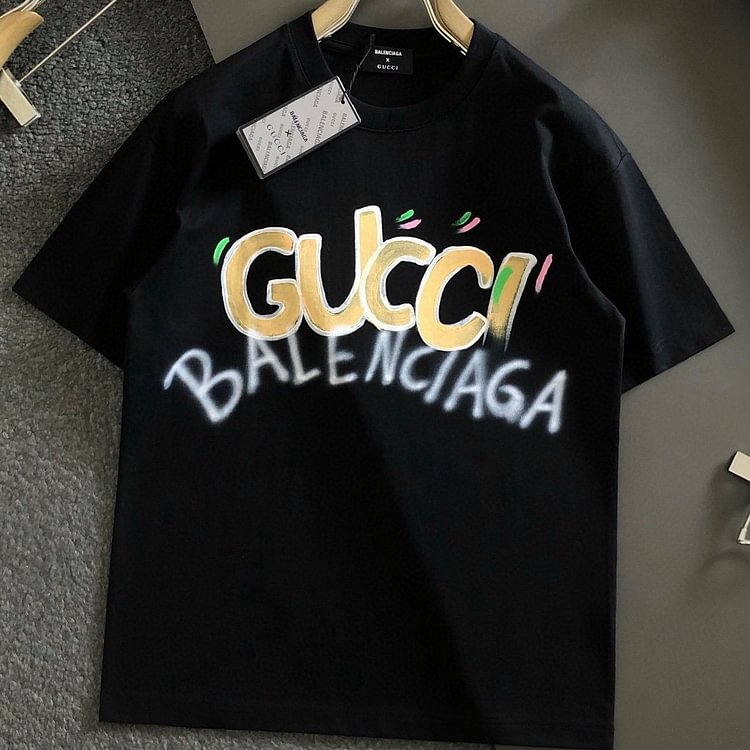 【Gucci  BALENCIAGA 】（グッチ バレンシアガ ）半袖 男女兼用