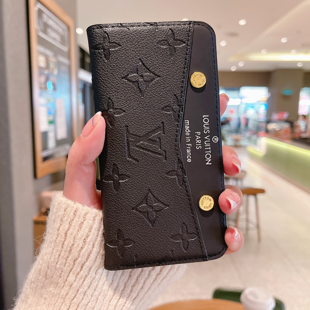 GUCCIフリップフォンケース zm