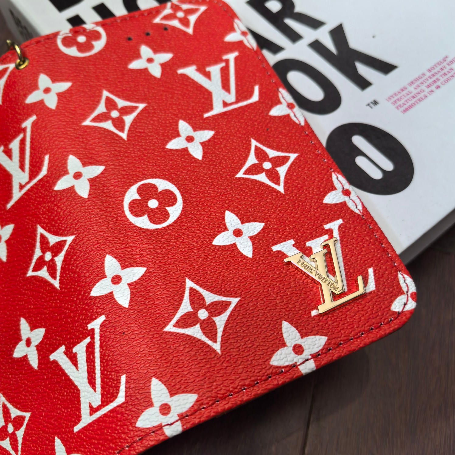 LV フリップフォンケース zm