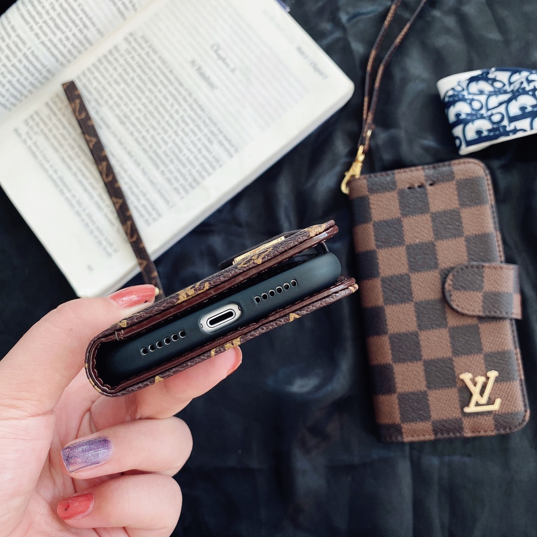 LV フリップフォンケース zm