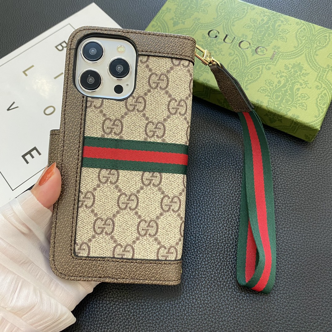 GUCCIフリップフォンケース zm