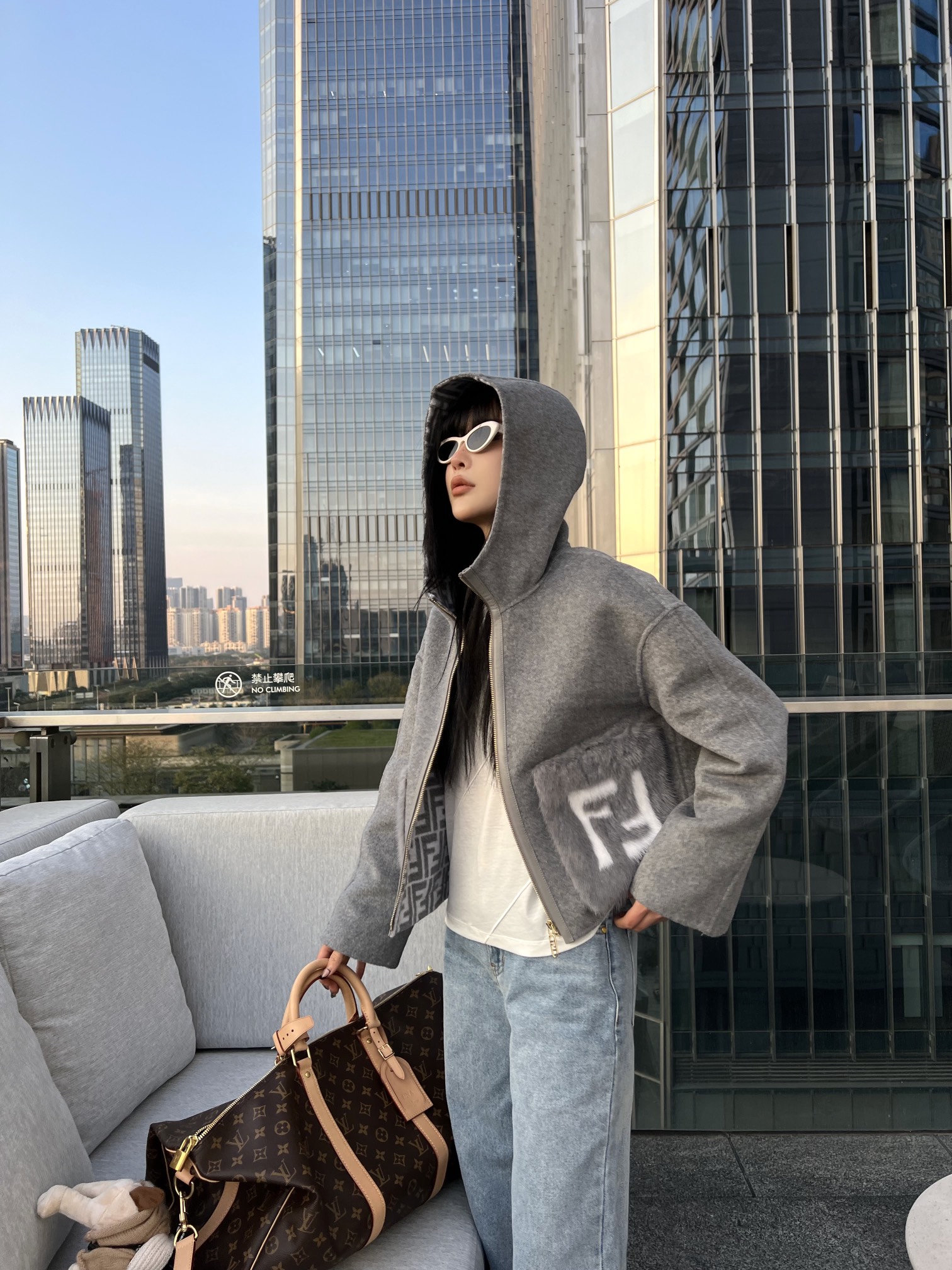 fendiウールのコート12 SS100591