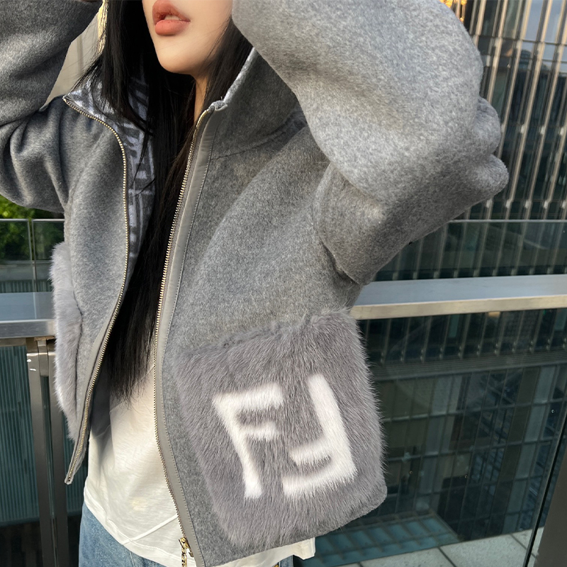 fendiウールのコート12 SS100591