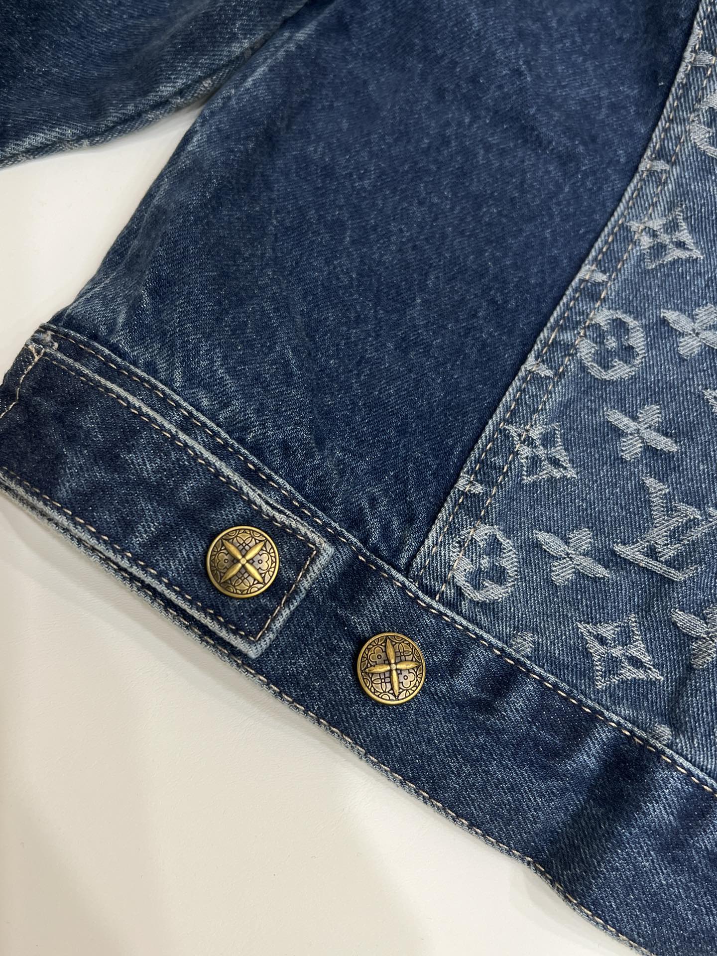 LV Louis Vuittonオーバーコート01 SS96158