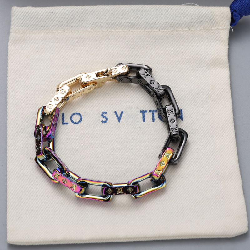 LOUIS VUITTON（ルイヴィトン） LV ブレスレット