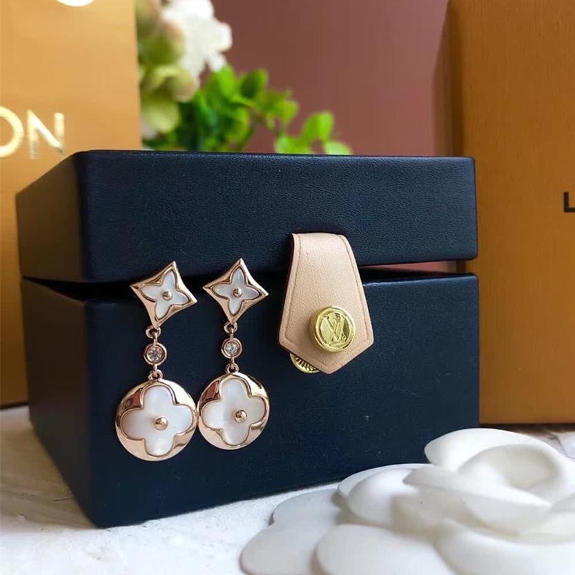 Louis Vuitton（ルイヴィトン）イヤリング 18K