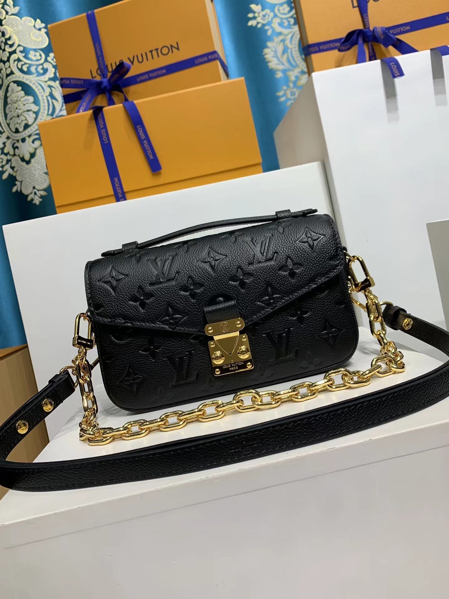 新作 人気【LOUIS VUITTON】メティス イースト ウエスト ポーチ M46596