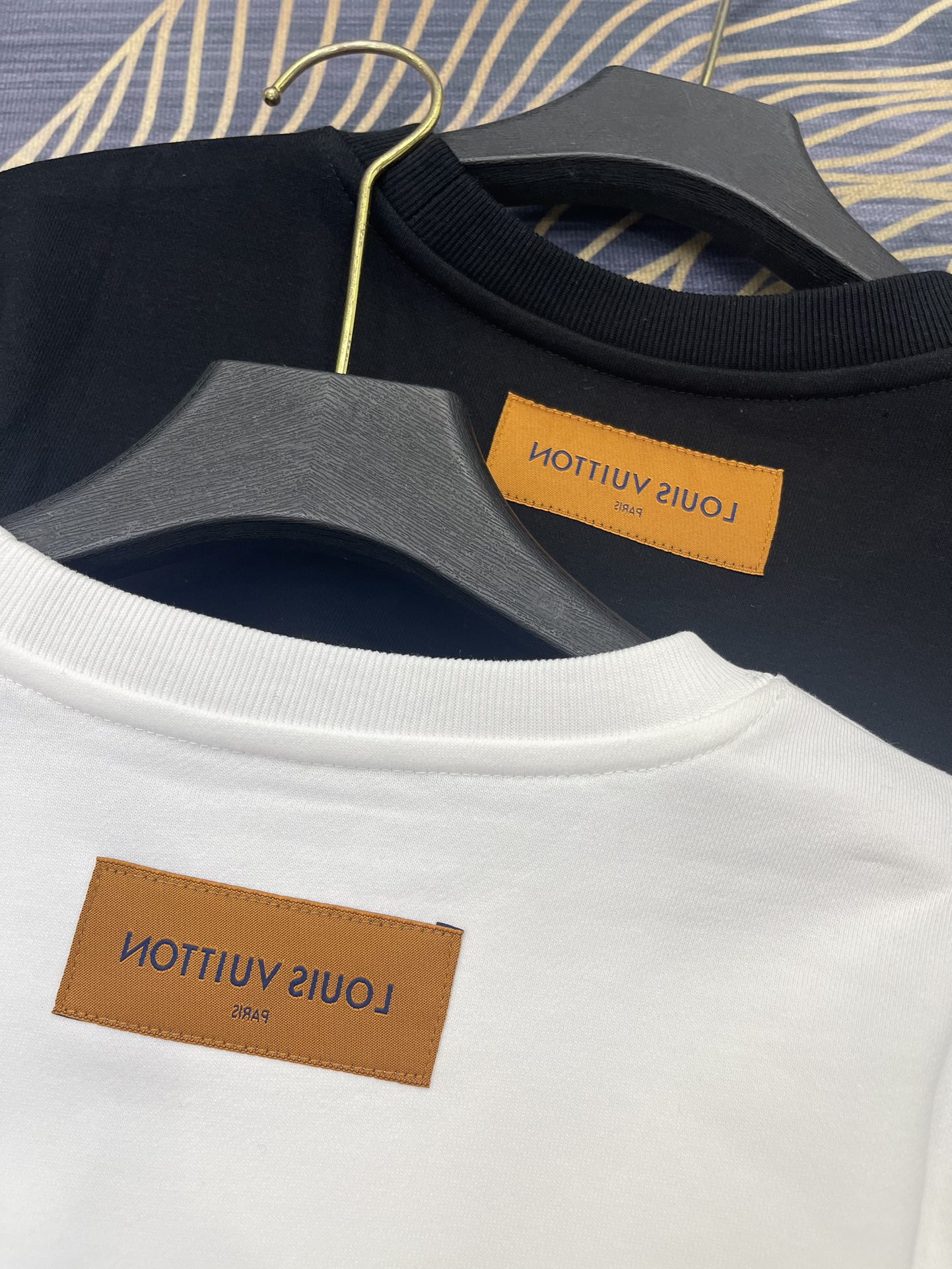 【LOUIS VUITTON公式 旗艦店】ルイヴィトン 男女兼用、ご好評に付き再入荷！