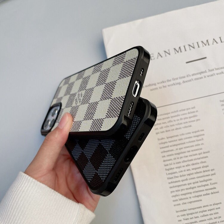 Louis Vuitton【ルイヴィトン旗艦店】【今日注文なら、もう一つ無料サービス】 iPhoneスマホケース