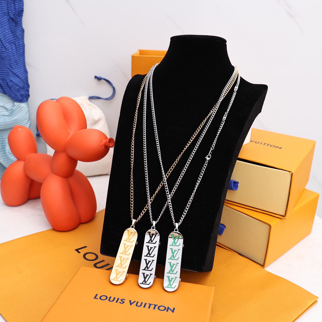 Louis Vuitton （ルイヴィトン）スケートボードのネックレス