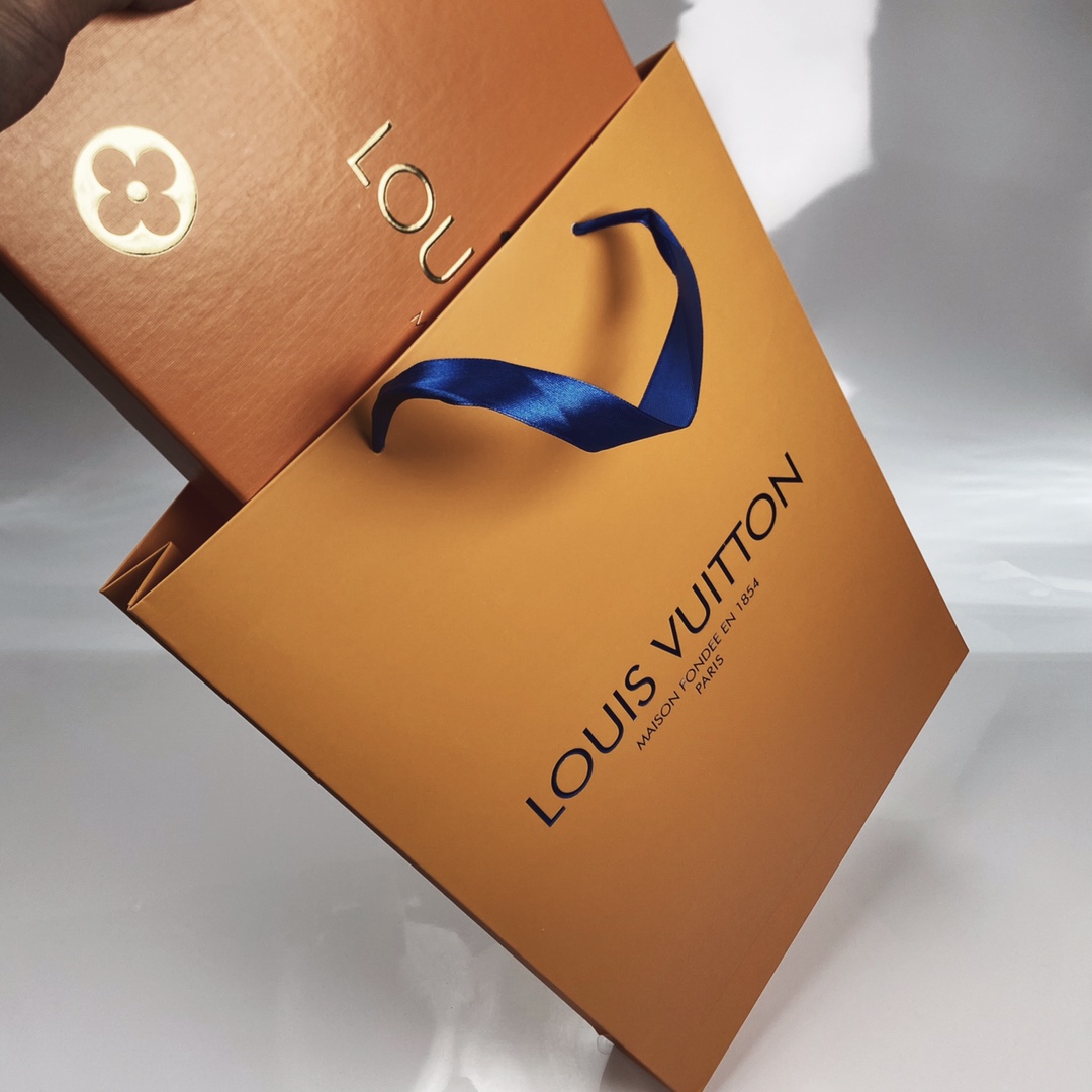 【Louis Vuitton 】（ルイヴィトン）ウールスカーフ2色 185 x 30cm